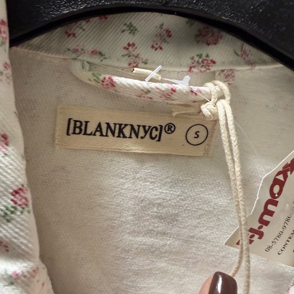 Blank NYC Cropped Floral Denim Jacket - Cream with Pink Print - Picture 2 of 10